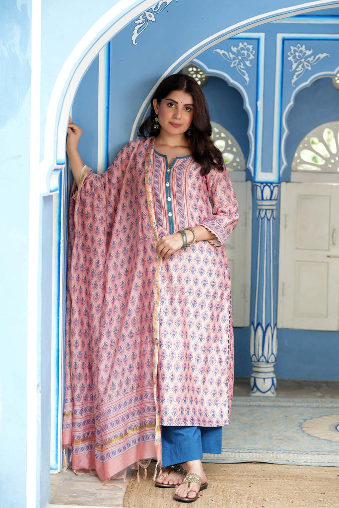 Straight Fit Kurta/Dupatta Set in Peach Chanderi Fabric