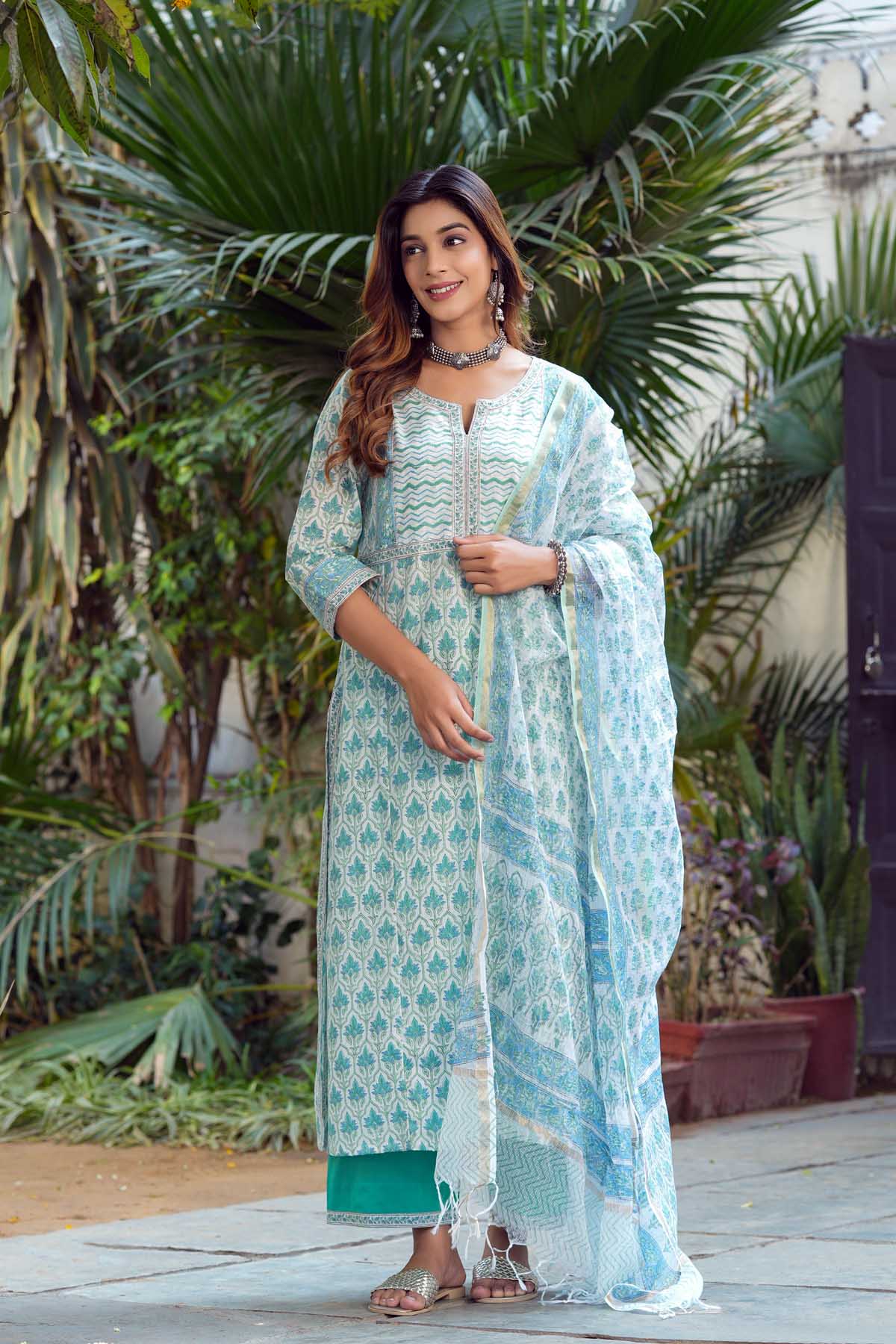 Kurta/Dupatta Set In Astringent Green Color | Cotras