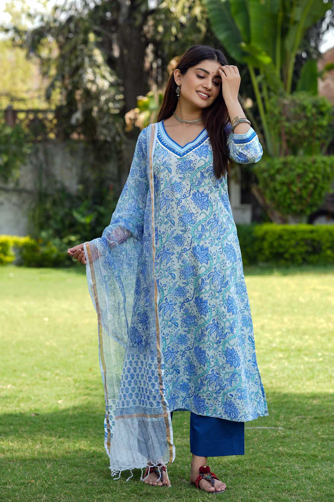 Light Blue Straight Fit Kurta/Dupatta Set In Hand Block Printed Cotton