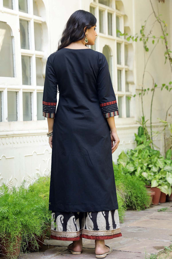 Straight Fit Kurta/Pant set in Black Color