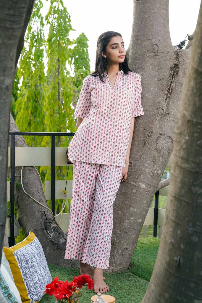 Cotton Loungewear Set in Off-White Buti Print