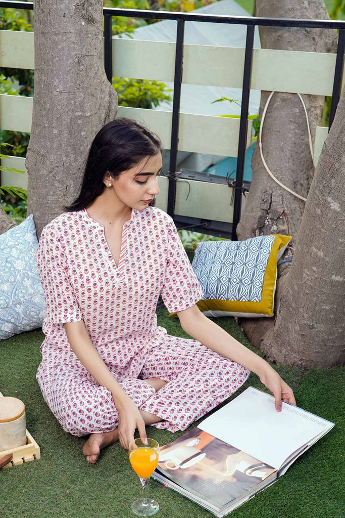 Cotton Loungewear Set in Off-White Buti Print