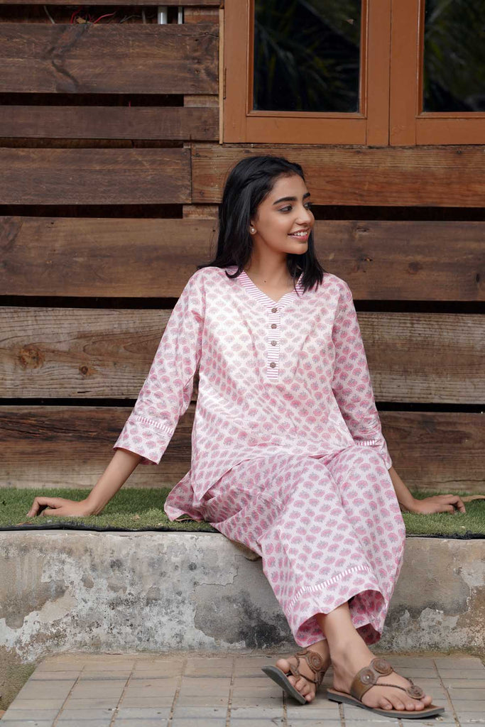 Cotton Loungewear Set In Pink Color