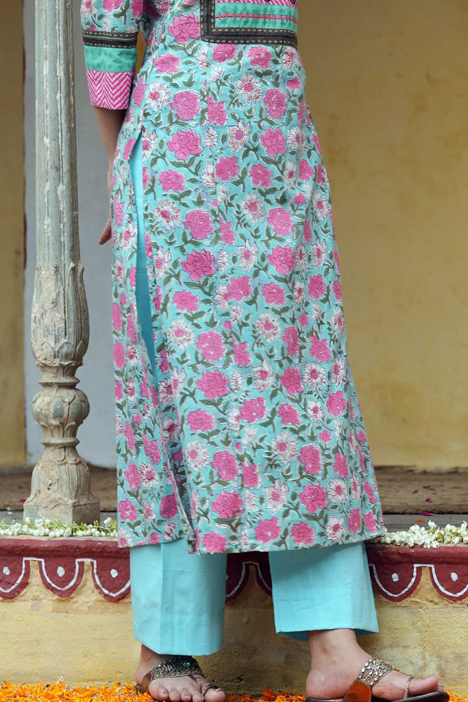 Cotton Straight Pants With Elasticated Waist In Firozi Color