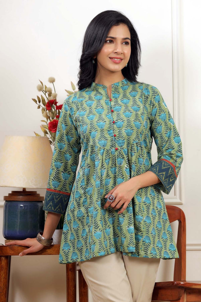 Green Kurtis - Buy Latest Green Kurti Designs Online at Mirraw