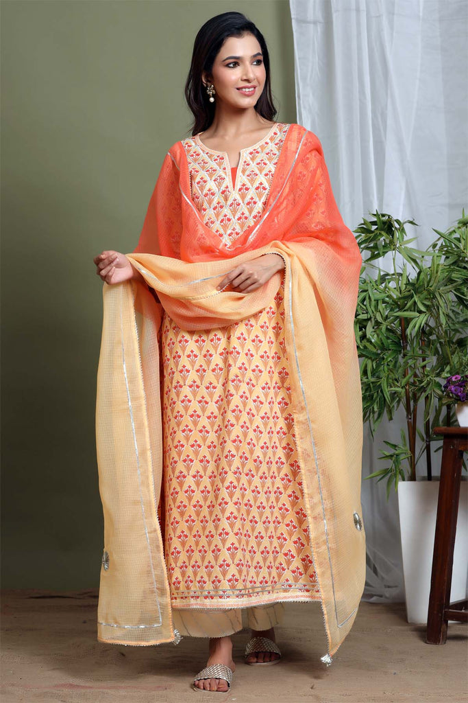 Shaded Kotadoriya dupatta in orange and gold shades