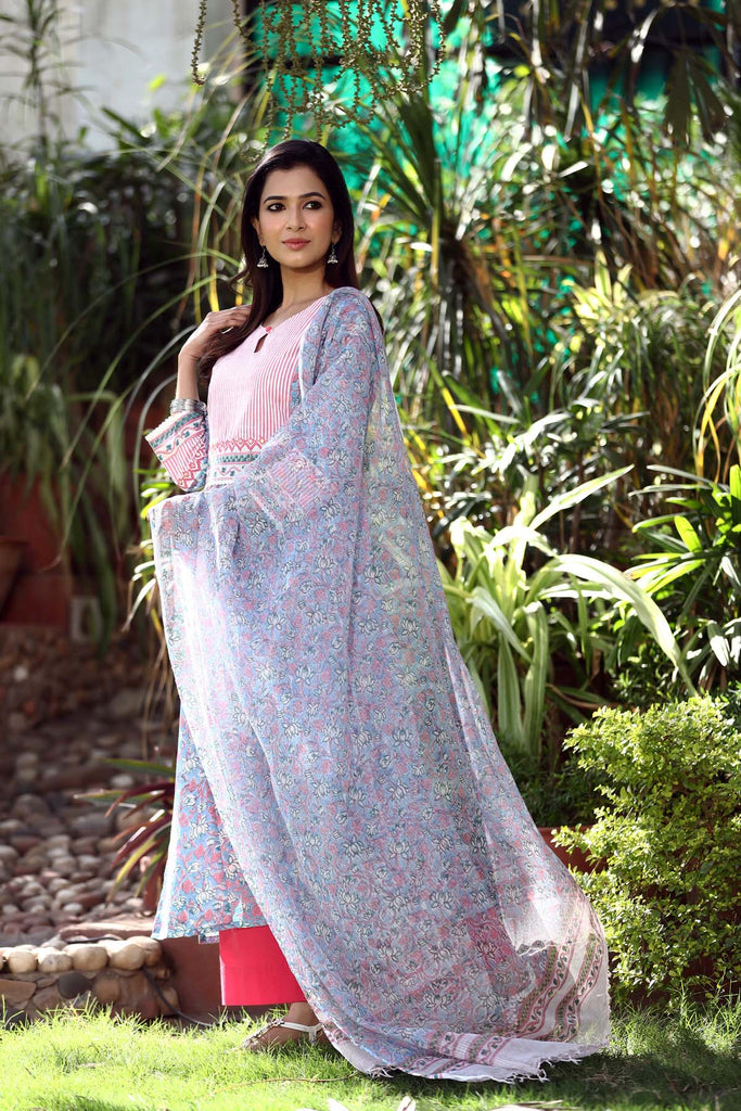 Hand block printed Kotadoriya Dupatta in sky blue color