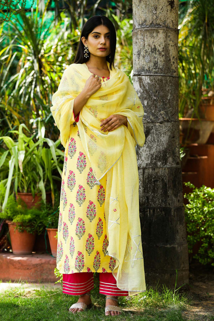 Laxmipati Georgate Emerti Yellow Straight Cut Kurti With Palazzo & Mas –  Laxmipati Sarees | Sale