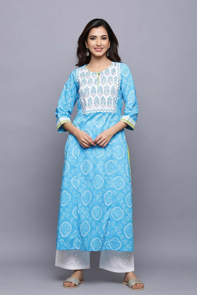 Long length A-Line kurta in Firozi bandhej print