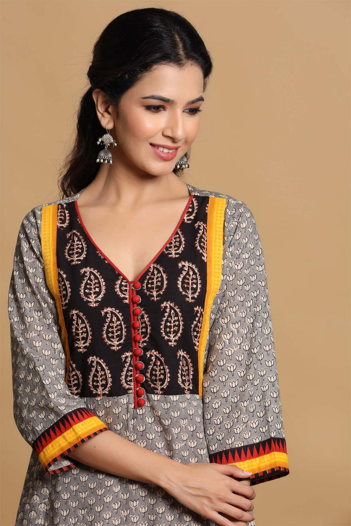 Long Length A-line  Kurta In Grey Buti Print