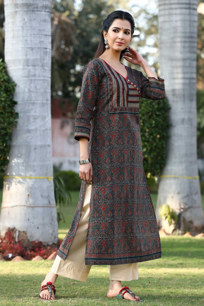 Long length Straight fit kurta in black/Maroon print