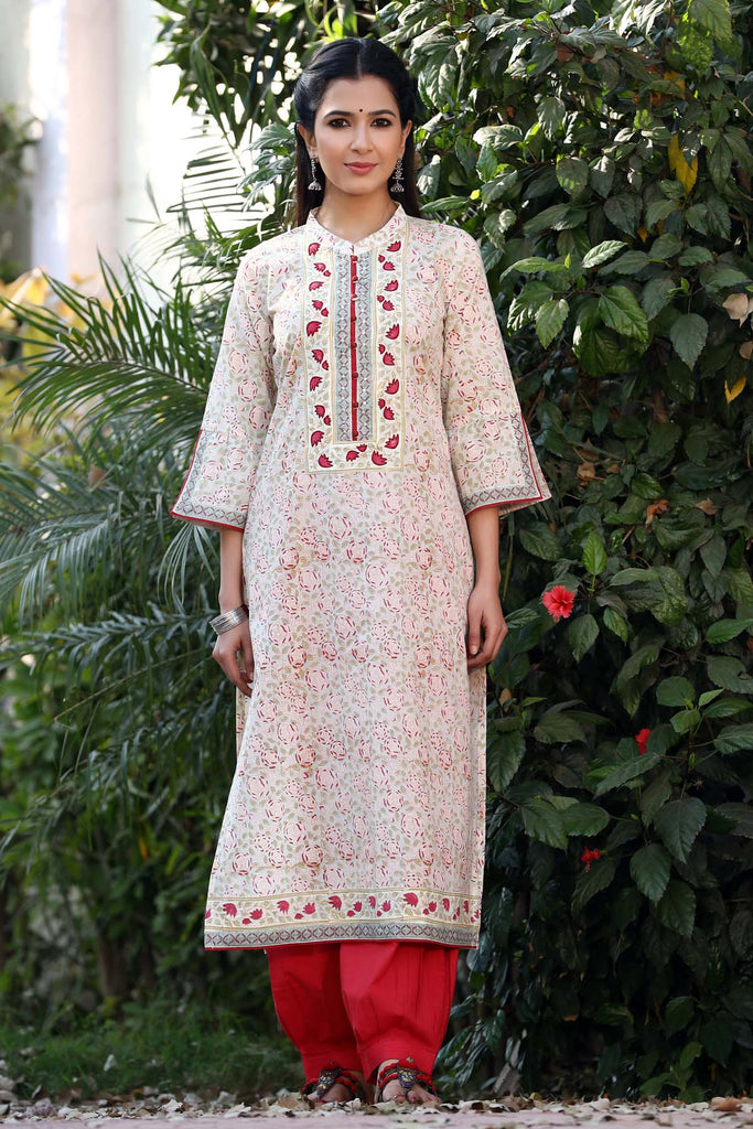 Straight fit kurta in floral jaal print