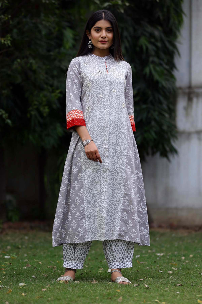 Grey cotton-Linen kurti with beautiful plazo and fine detailing | Kurti  designs, Cotton kurti designs, Indian designer wear