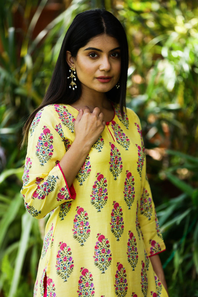 Yellow Straight Fit Hand Block Print Kurta In Modaal Silk Fabric