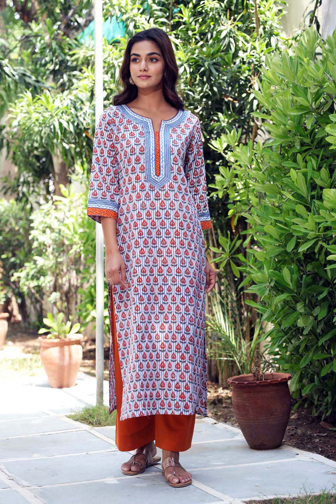 Straight Fit Hand Block Printed Kurta In Chalk White Base Color