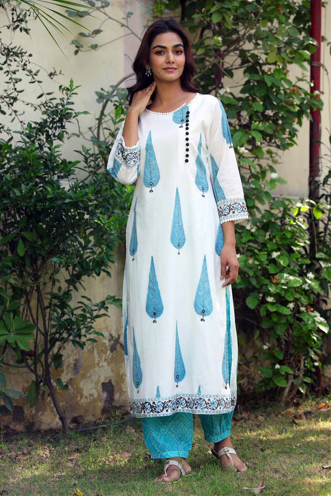 Straight Fit Hand Block Printed Kurta In Off-White Color