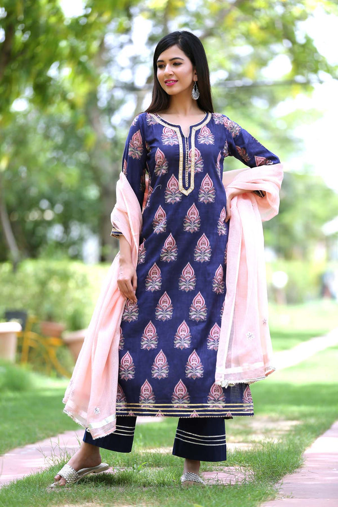 Kotadoriya Dupatta In Peach Color