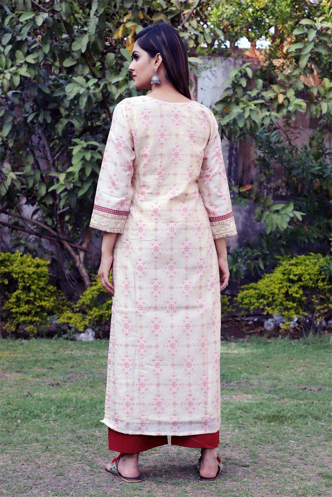 Straight fit Chanderi kurta in beige color(camel brown)