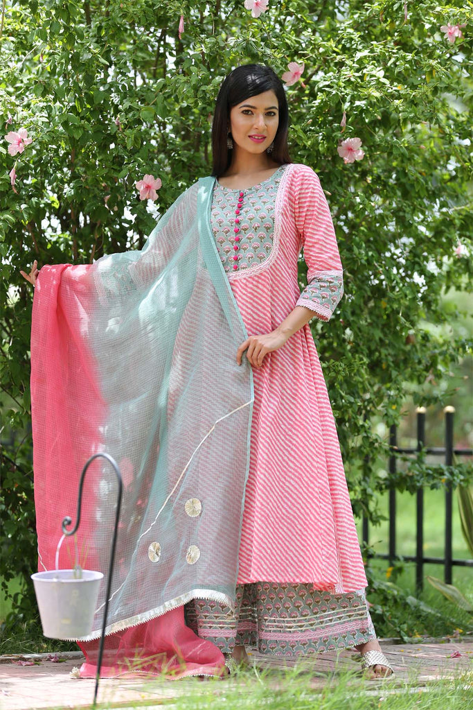 Pink double shaded dupatta